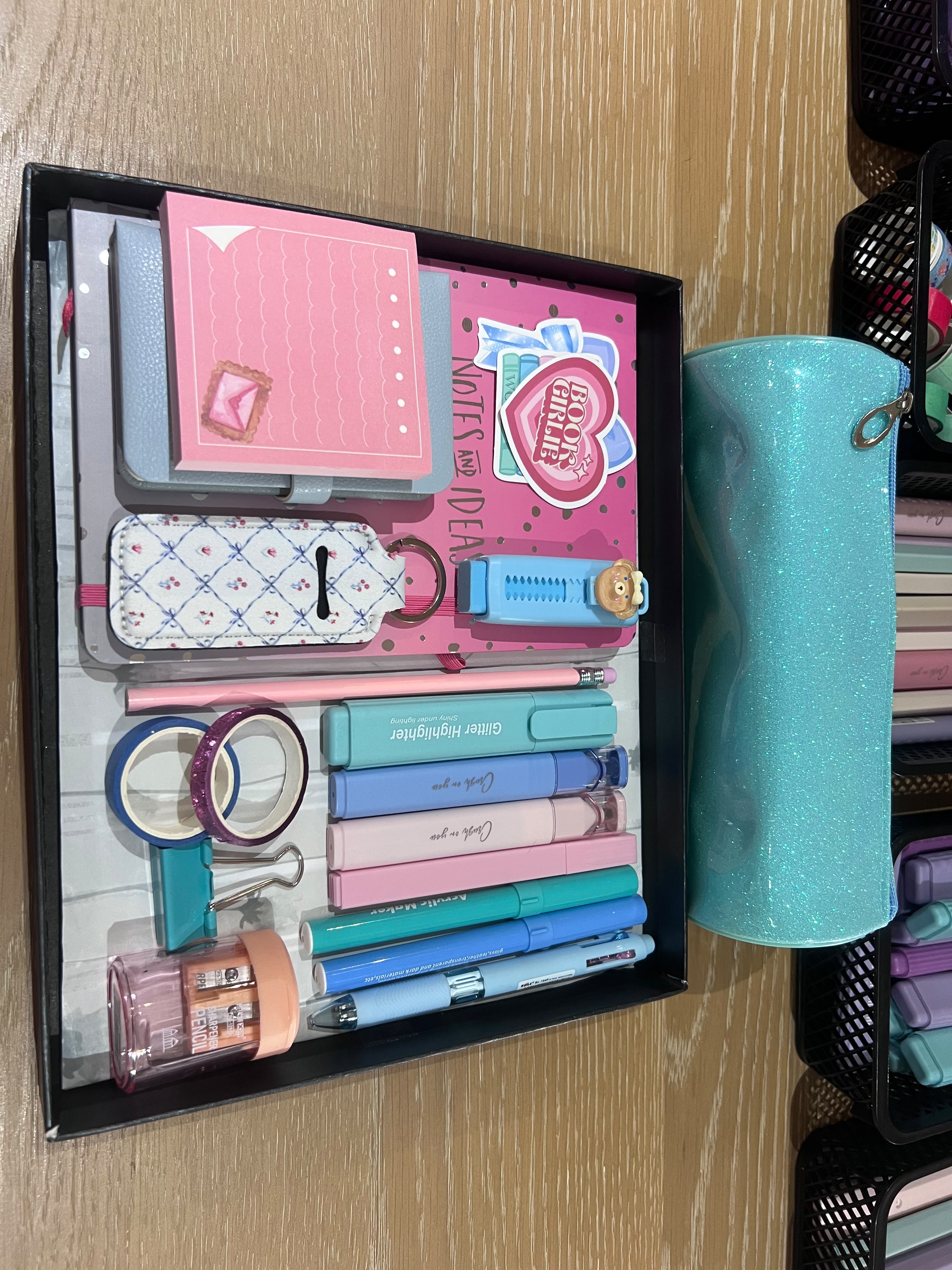 Stationery box example 4